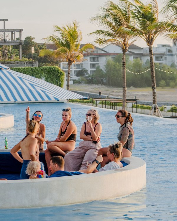Beachclub (53) | Café del Mar Bali